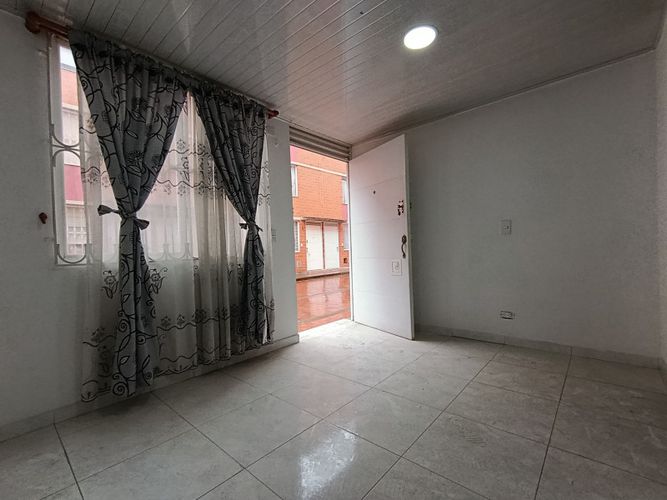 Casa de 2 alcobas en venta en Centro, Soacha, 62 m² · foto 18 de 24