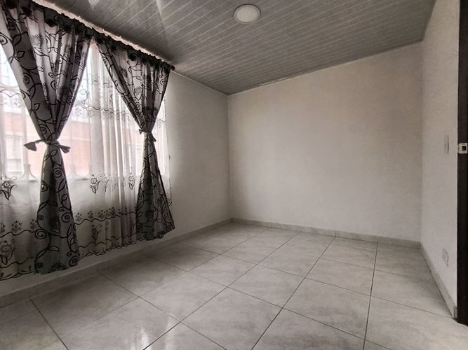Casa de 2 alcobas en venta en Centro, Soacha, 62 m² · foto 21 de 24