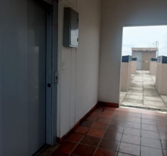 Apartaestudio en venta en Belen, Bogotá, 25 m² · foto 2 de 14
