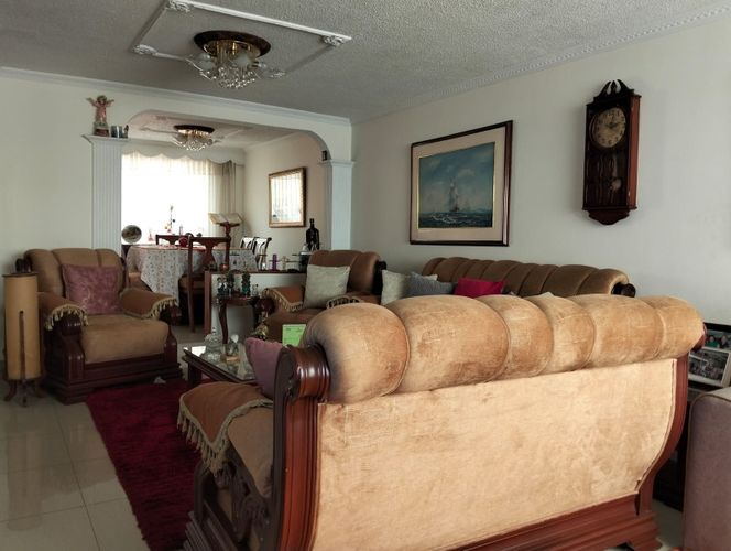 Casa de 4 alcobas en venta en Américas Central, Bogotá, 140 m² · foto 8 de 24