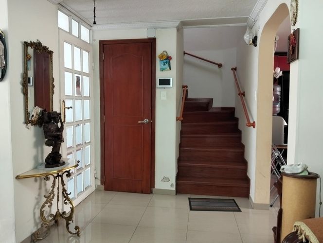 Casa de 4 alcobas en venta en Américas Central, Bogotá, 140 m² · foto 10 de 24