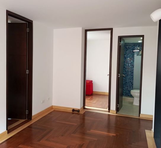 Apartamento en venta en Antonio Granados, Bogotá · foto 6 de 19