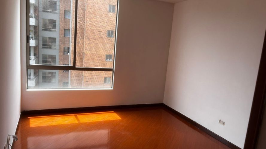 Apartamento de 3 alcobas en venta en Colina Campestre, Bogotá, 133 m² · foto 9 de 18
