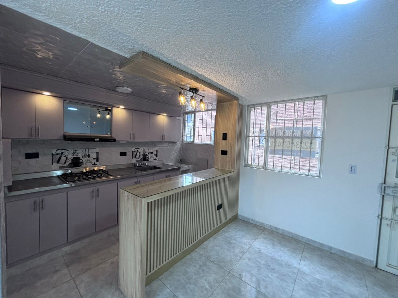 Apartamento en venta en Candelaria La Nueva, Bogotá · foto 2 de 15
