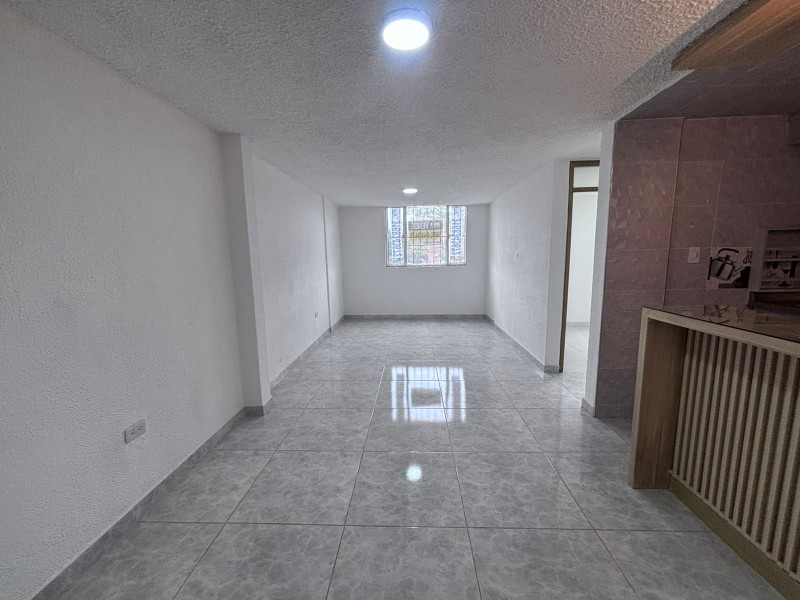 Apartamento en venta en Candelaria La Nueva, Bogotá · foto 5 de 15