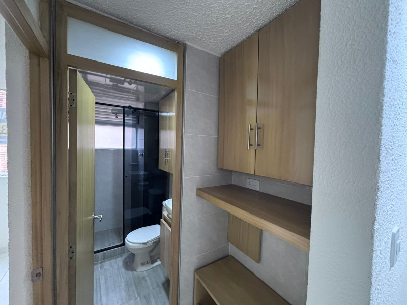 Apartamento en venta en Candelaria La Nueva, Bogotá · foto 8 de 15