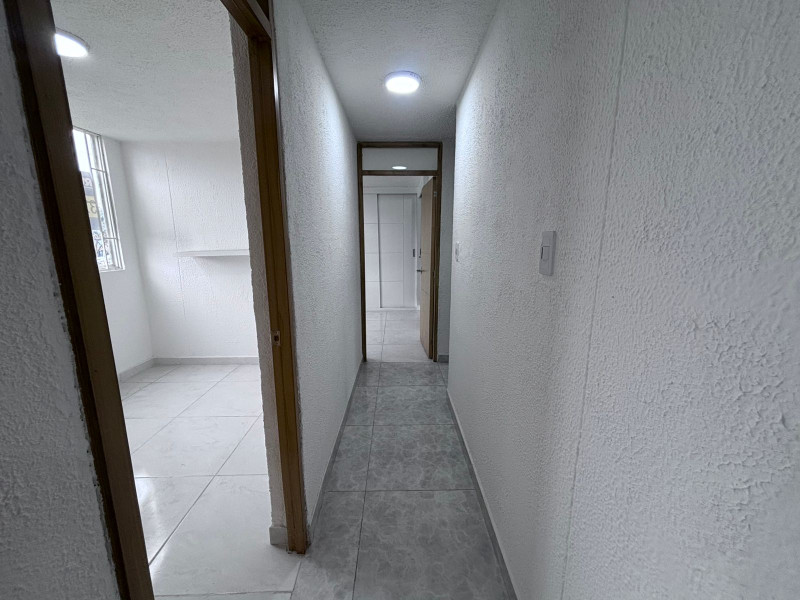 Apartamento en venta en Candelaria La Nueva, Bogotá · foto 10 de 15