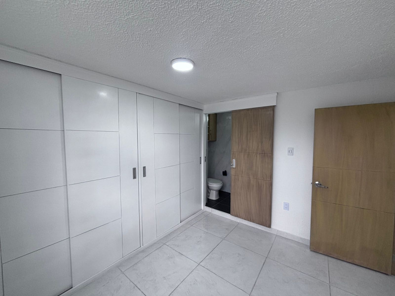 Apartamento en venta en Candelaria La Nueva, Bogotá · foto 13 de 15
