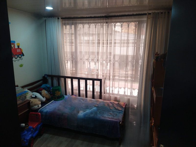 Casa en venta en Floralia I Sector, Bogotá · foto 9 de 17