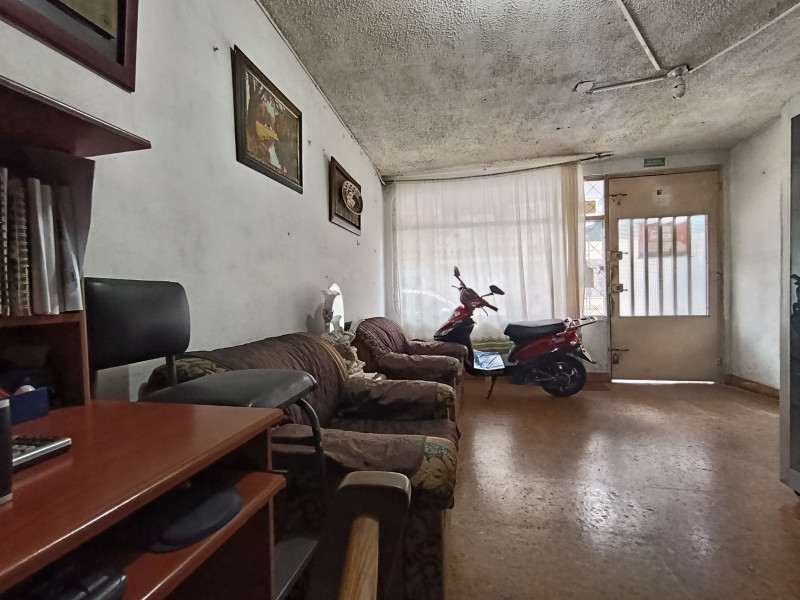 Casa en venta en Modelo Sur, Bogotá · foto 4 de 24