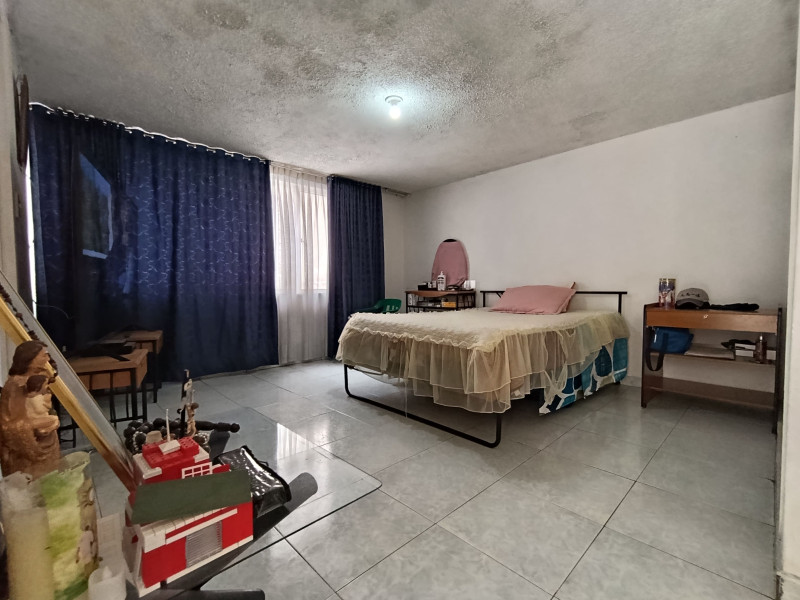 Casa en venta en Modelo Sur, Bogotá · foto 15 de 24
