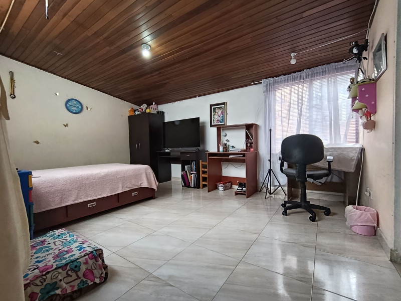 Casa en venta en Modelo Sur, Bogotá · foto 17 de 24