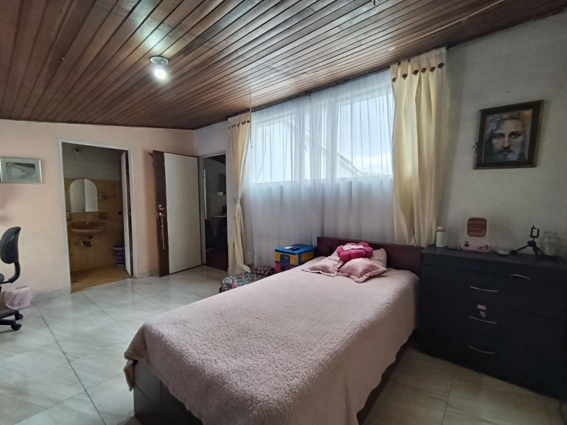 Casa en venta en Modelo Sur, Bogotá · foto 18 de 24