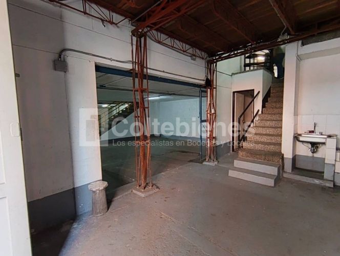 Bodega en arriendo en Manuel Restrepo, Sabaneta, 3198 m² · foto 4 de 23