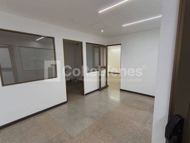 Bodega en arriendo en Manuel Restrepo, Sabaneta, 3198 m² · foto 10 de 23
