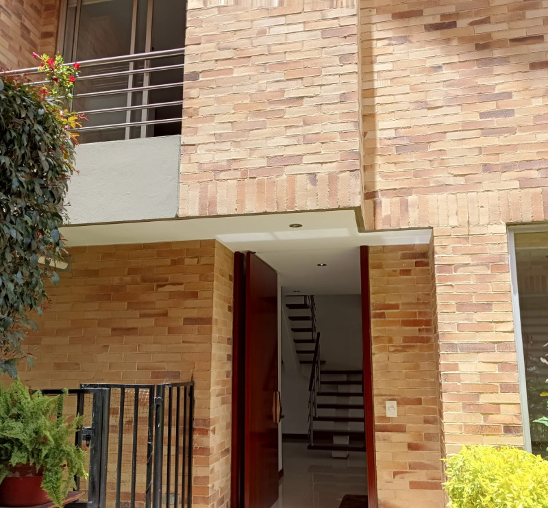 Casa en venta en La Estrella, Chía · foto 2 de 24