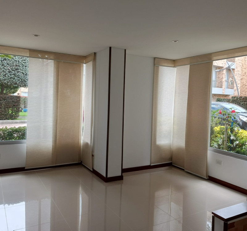 Casa en venta en La Estrella, Chía · foto 4 de 24