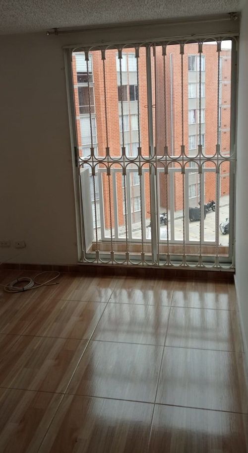Apartamento de 3 alcobas en venta en Hogares Soacha, Soacha, 63 m² · foto 6 de 19