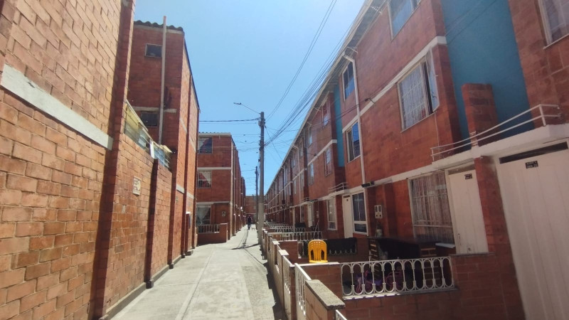 Casa en venta en Tierra Buena, Bogotá · foto 3 de 17