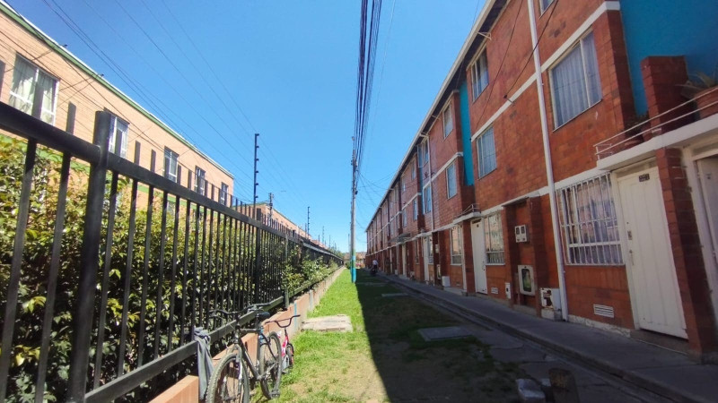 Casa en venta en Tierra Buena, Bogotá · foto 4 de 17