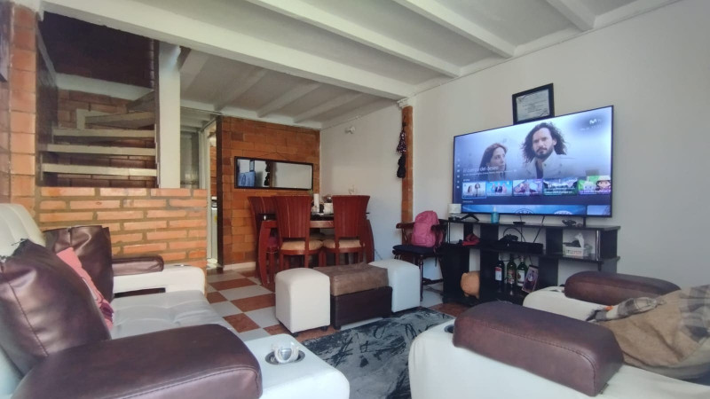 Casa en venta en Tierra Buena, Bogotá · foto 9 de 17