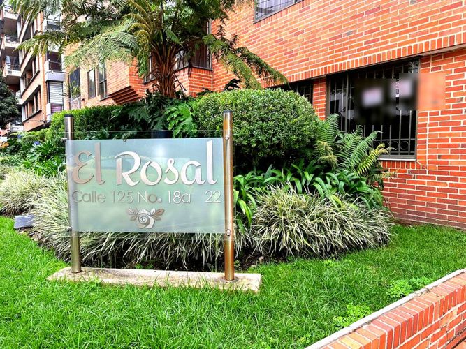 Apartamento en venta en Santa Barbara, Bogotá · foto 3 de 24