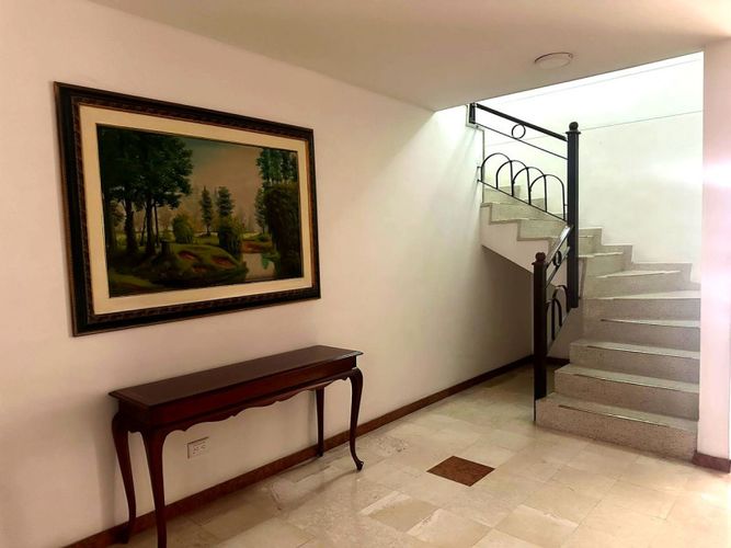 Apartamento en venta en Santa Barbara, Bogotá · foto 9 de 24