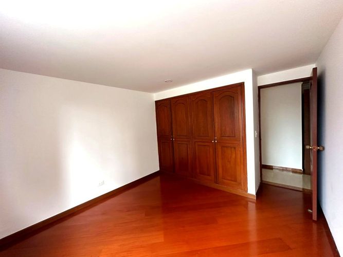 Apartamento en venta en Santa Barbara, Bogotá · foto 16 de 24