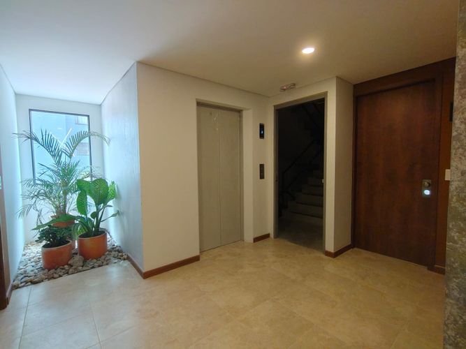 Apartaestudio en venta en Marly, Bogotá, 30 m² · foto 3 de 15