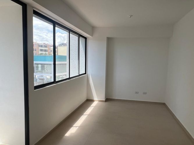 Apartamento de 3 alcobas en venta en Jardines De Coaviconsa, Bucaramanga, 75 m² · foto 6 de 19