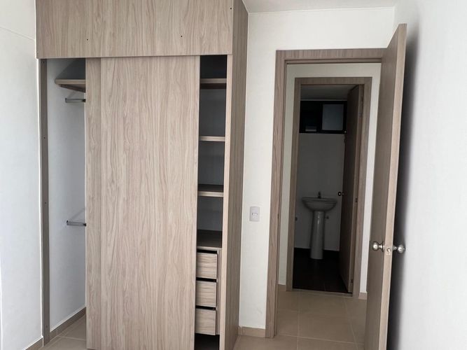Apartamento de 3 alcobas en venta en Jardines De Coaviconsa, Bucaramanga, 75 m² · foto 13 de 19