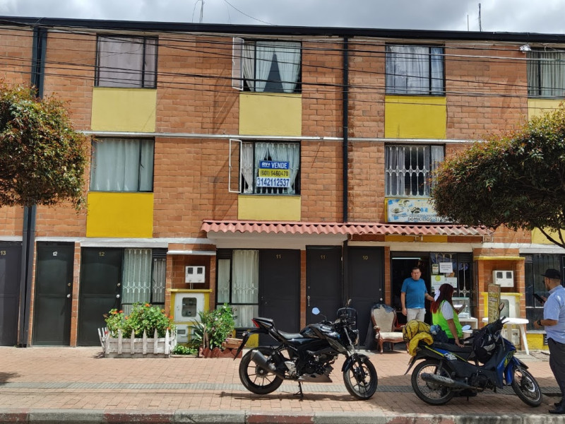 Casa en venta en La Faena, Bogotá · foto 3 de 20