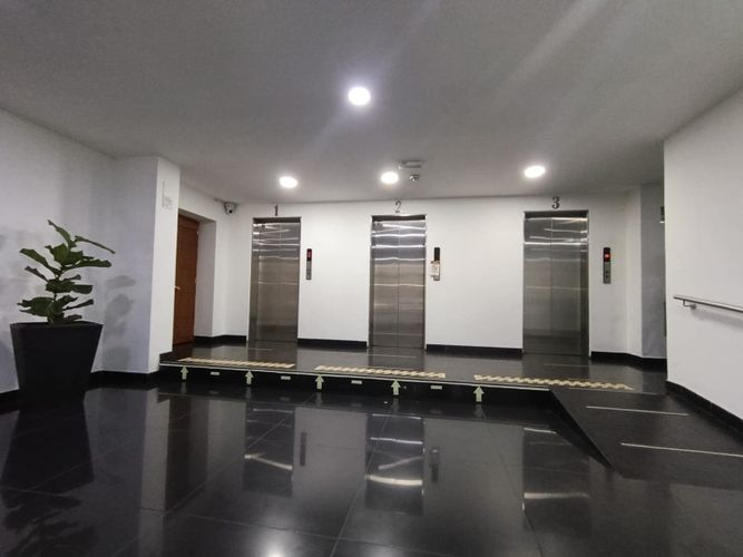 Apartamento de 3 alcobas en venta en Centro Internacional, Bogotá, 133 m² · foto 5 de 24