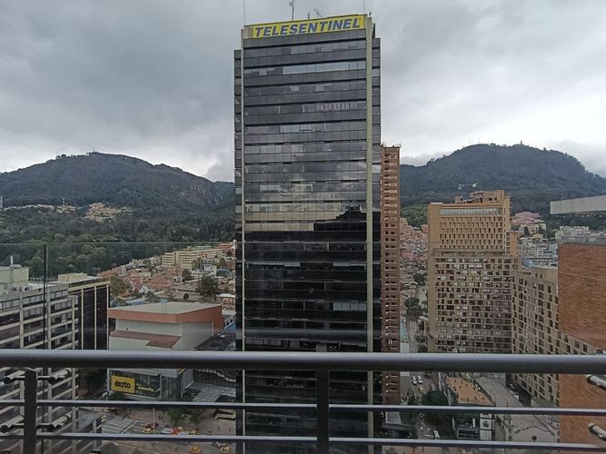 Apartamento de 3 alcobas en venta en Centro Internacional, Bogotá, 133 m² · foto 11 de 24