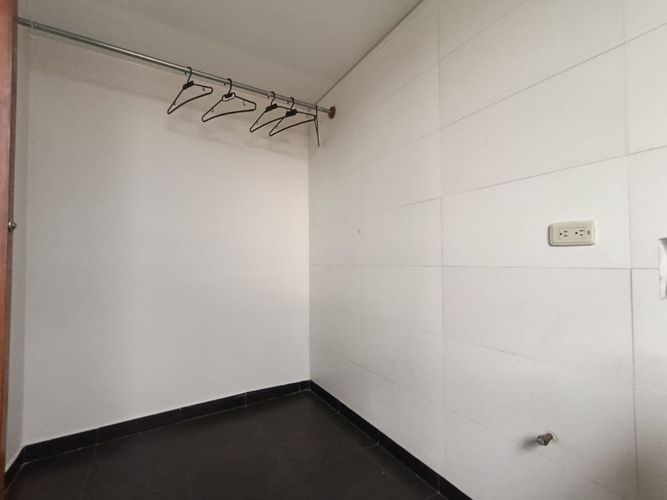 Apartamento de 3 alcobas en venta en Centro Internacional, Bogotá, 133 m² · foto 24 de 24