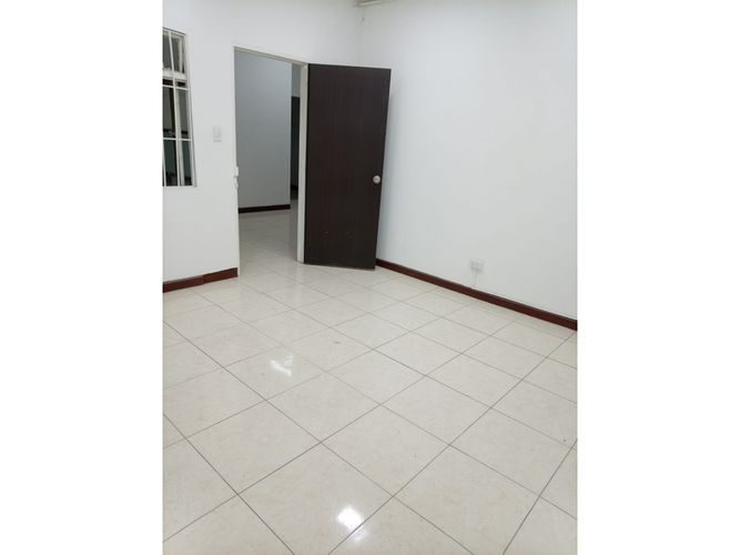 Local en arriendo en Sector Plaza De Bolivar, Pereira, 230 m² · foto 12 de 18