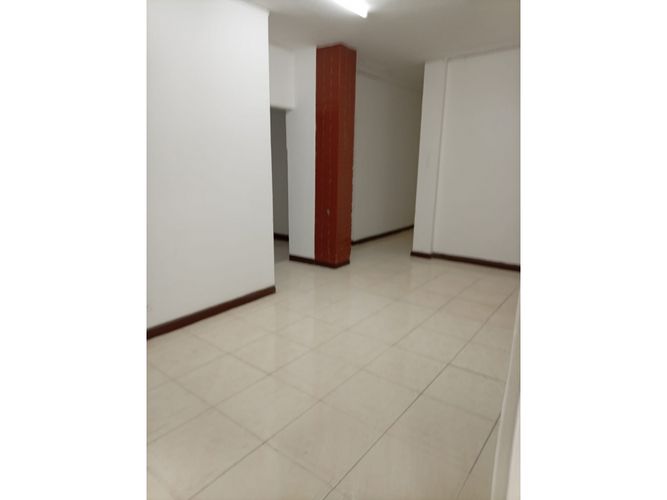 Local en arriendo en Sector Plaza De Bolivar, Pereira, 230 m² · foto 13 de 18