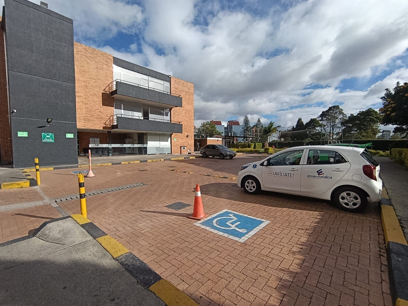 Apartamento en venta en Castilla, Bogotá · foto 5 de 24
