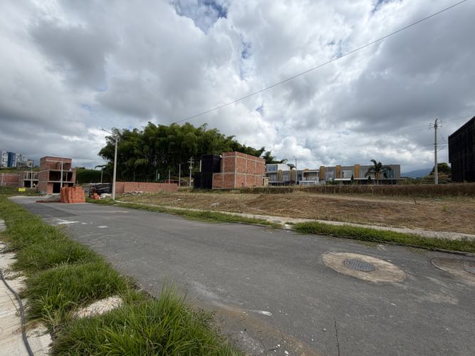 Lote en venta en Condina, Pereira, 70 m² · foto 6 de 9