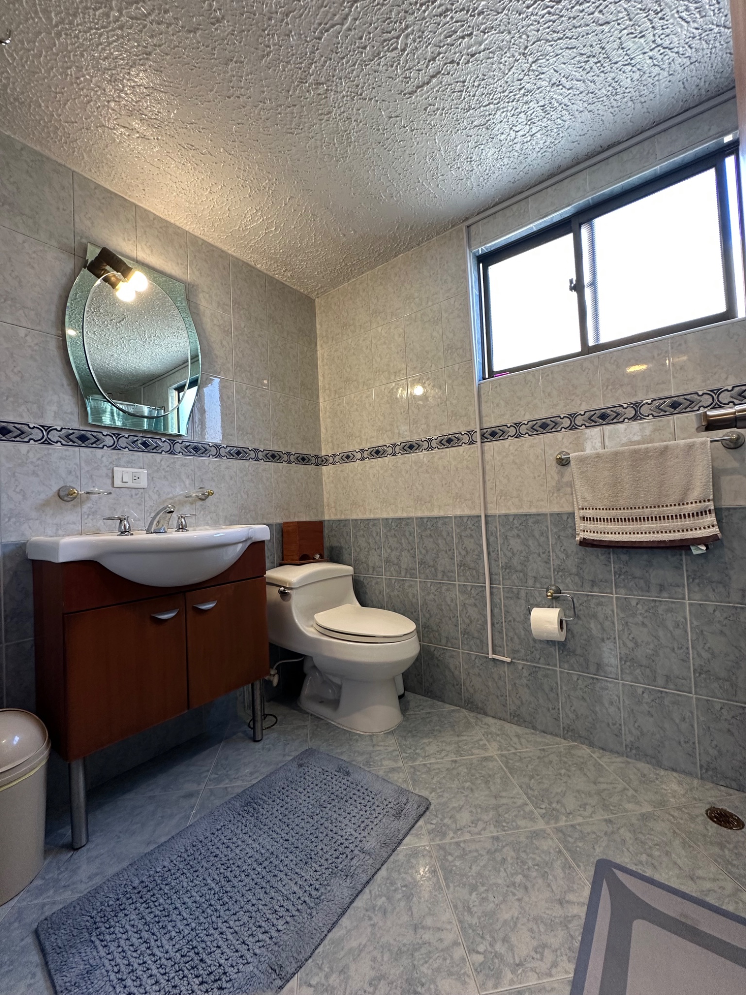 Casa en venta en Victoria Norte, Bogotá · foto 9 de 23