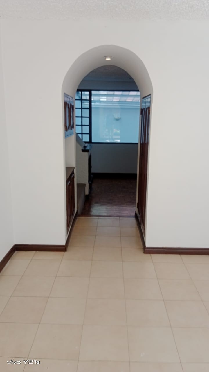 Casa en venta en Cedritos, Bogotá · foto 6 de 24