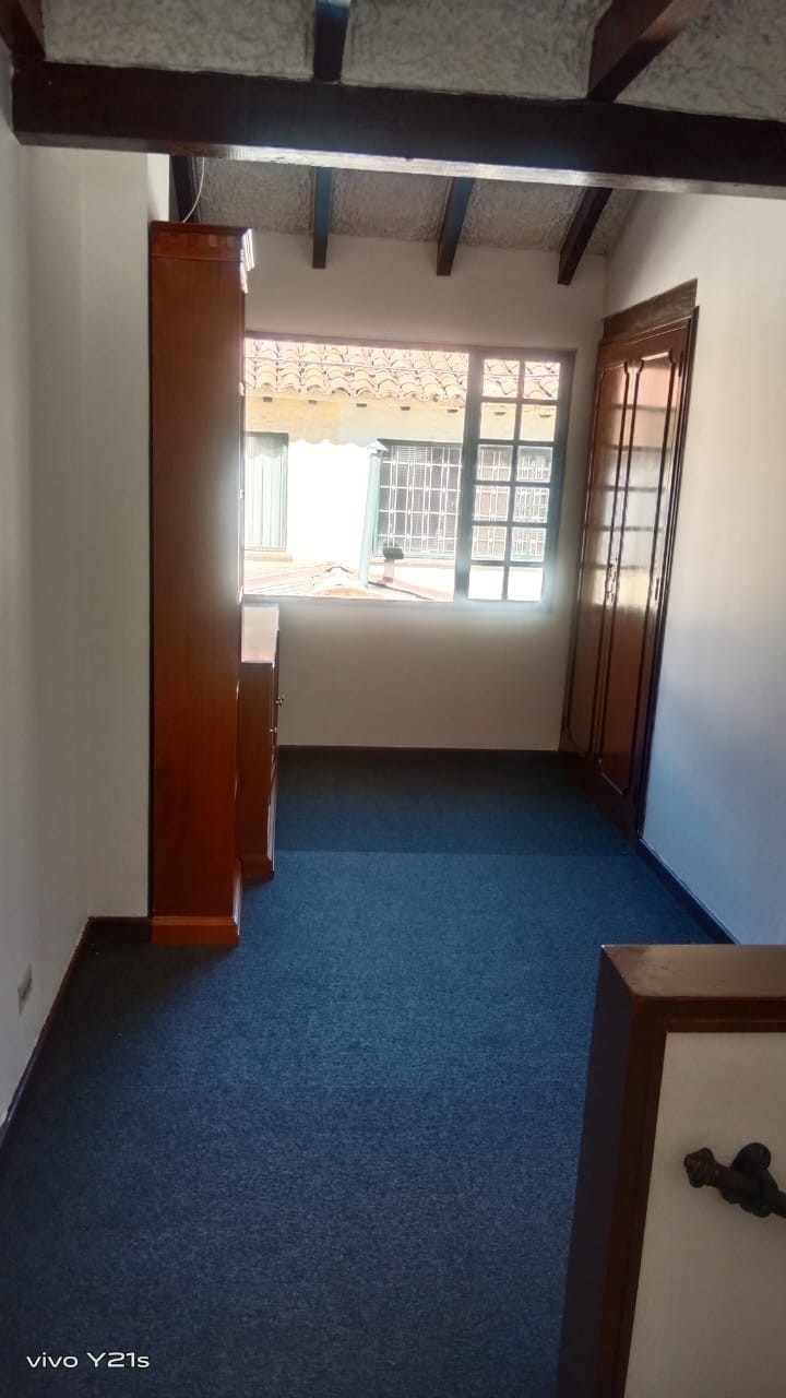 Casa en venta en Cedritos, Bogotá · foto 8 de 24