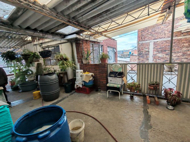 Casa de 10 alcobas en venta en Galan, Bogotá, 325 m² · foto 5 de 24