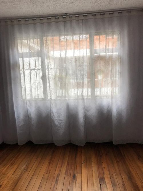 Casa de 10 alcobas en venta en Galan, Bogotá, 325 m² · foto 13 de 24