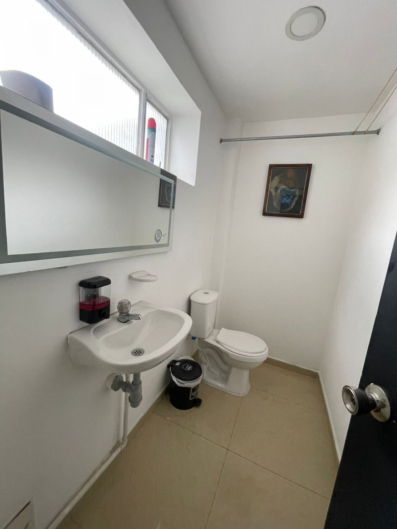 Casa en venta en San Luis, Bogotá · foto 23 de 24