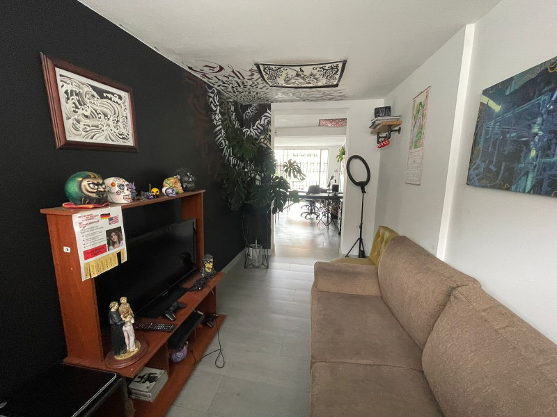 Casa en venta en San Luis, Bogotá · foto 24 de 24