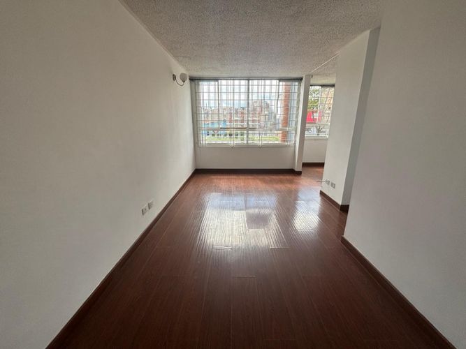Apartamento en venta en San Andres, Bogotá · foto 4 de 19