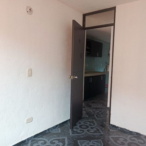 Apartamento de 3 alcobas en venta en Uaecd 007, Soacha, 50 m² · foto 12 de 22