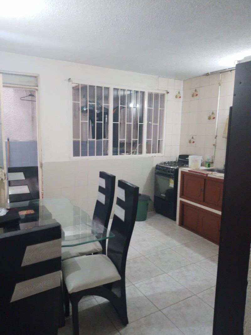 Casa en venta en Gran Britalia, Bogotá · foto 6 de 20