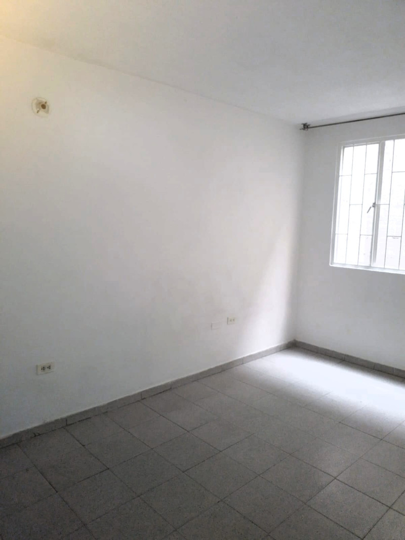 Casa en venta en Gran Britalia, Bogotá · foto 8 de 20